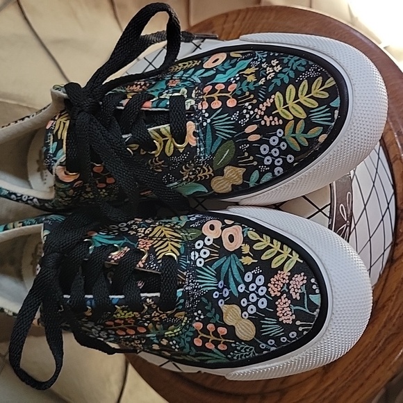 EUC- KEDS X Rifle Paper Co ‘Lourdes Floral Anchor’ Lace Up Sneakers - Picture 7 of 9